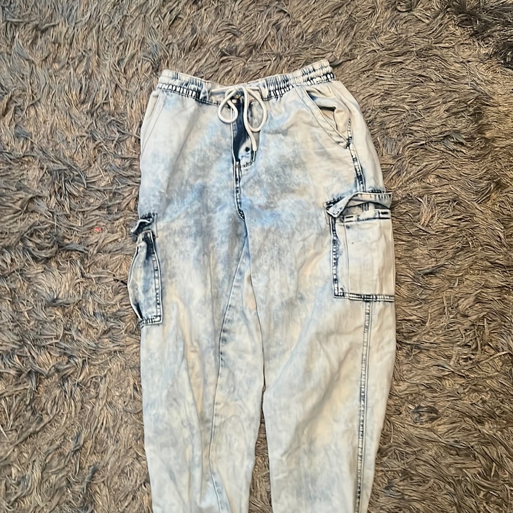 Light Washed Demin Cargo Joggers